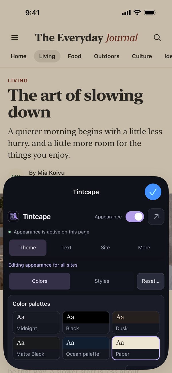 The demo website in Tintcape’s Paper palette, with the color palettes open